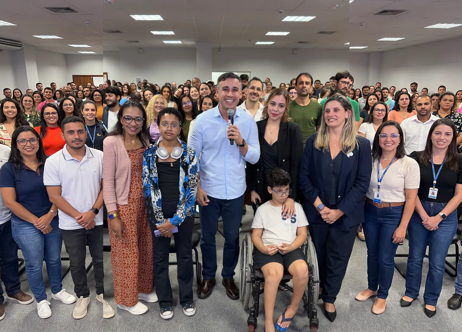 Novos profissionais durante posse para integrar a rede municipal de saúde da Serra